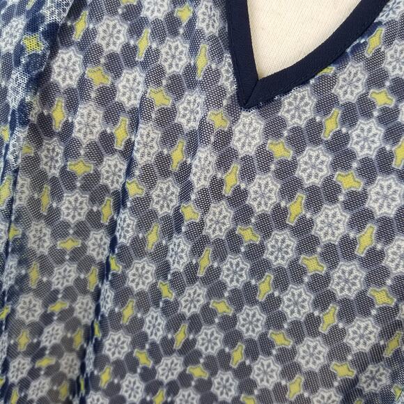 Faith and Joy Blue Yellow White Sheer Sleeveless Tunic Pleated Top Nice   Medium - Picture 7 of 8